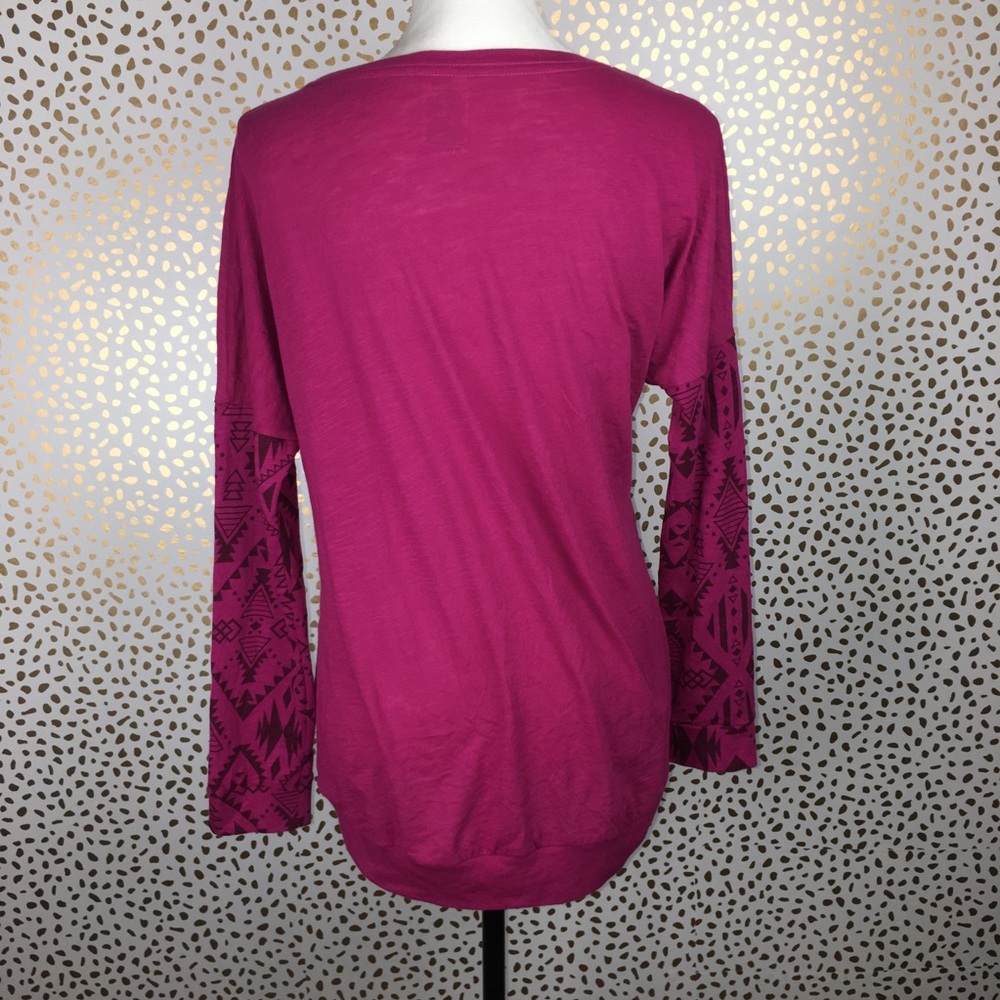 🍉PINK Victoria’s Secret Long Sleeves Tribal Top - Picture 4 of 8